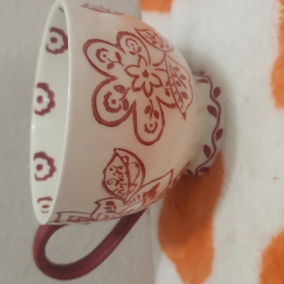 Dutch Wax Coastline Ceramic White Red Floral Coffe Tea Mug Cup Footed Monogram T - Picture 2 of 5